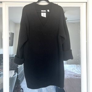 Black V-Neck Sweater Dress